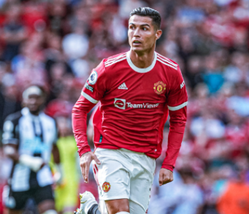 曼联3球大逆转C罗上演绝杀 曼联首秀c罗