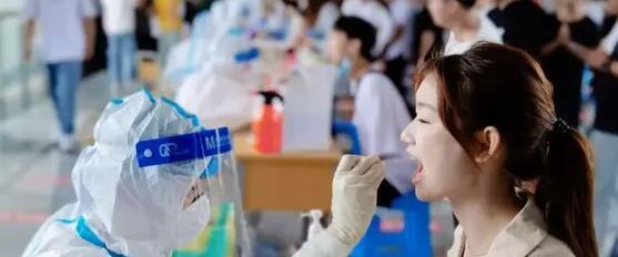 31省新增本土124例 31省新增本土61例p