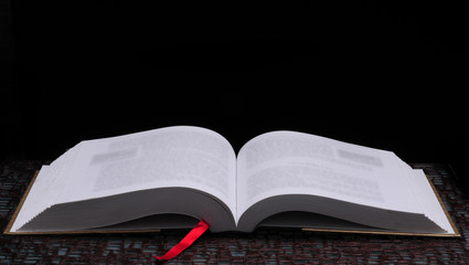 斯卡布罗集市主题曲 叶塞尼亚主题曲叫什么名